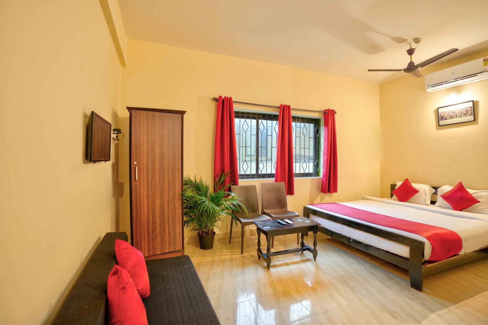 Hotel Salty Waves Baga Εξωτερικό φωτογραφία