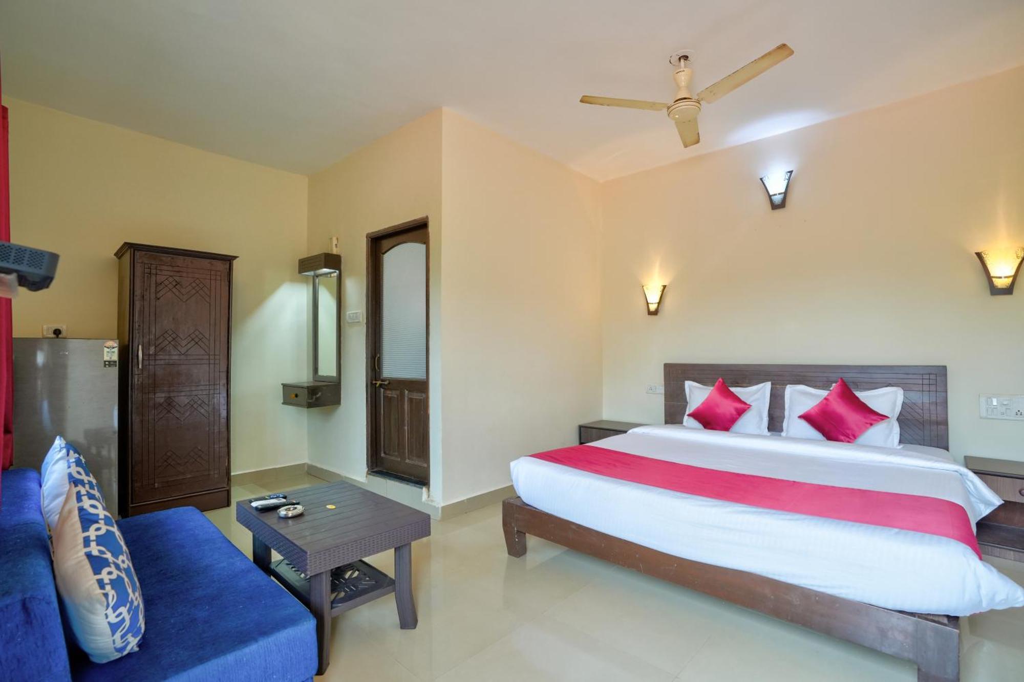 Hotel Salty Waves Baga Εξωτερικό φωτογραφία