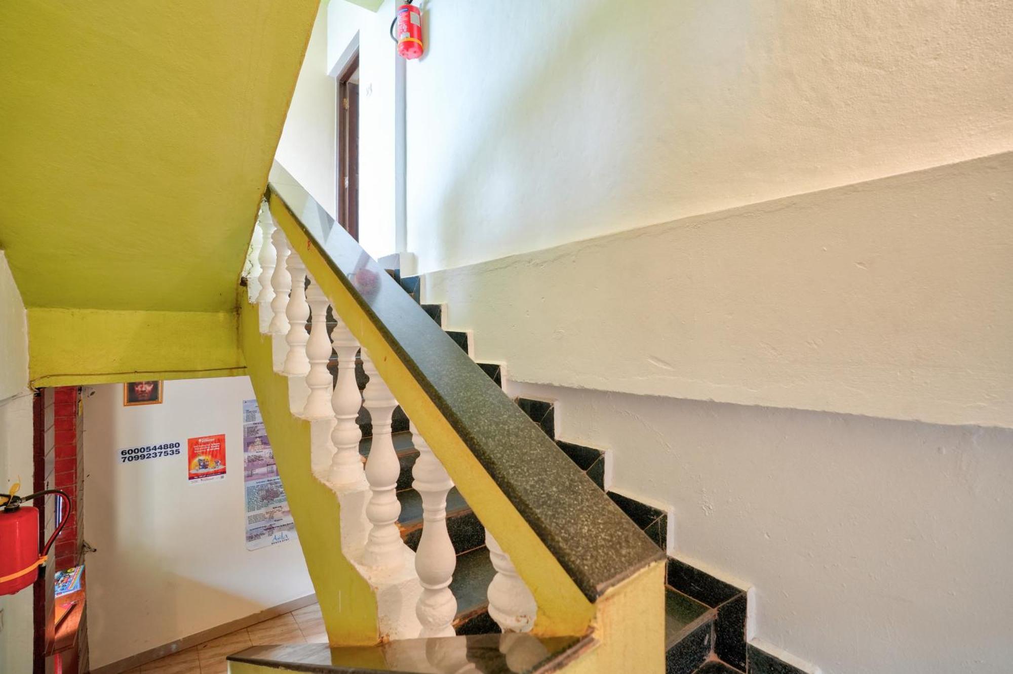 Hotel Salty Waves Baga Εξωτερικό φωτογραφία