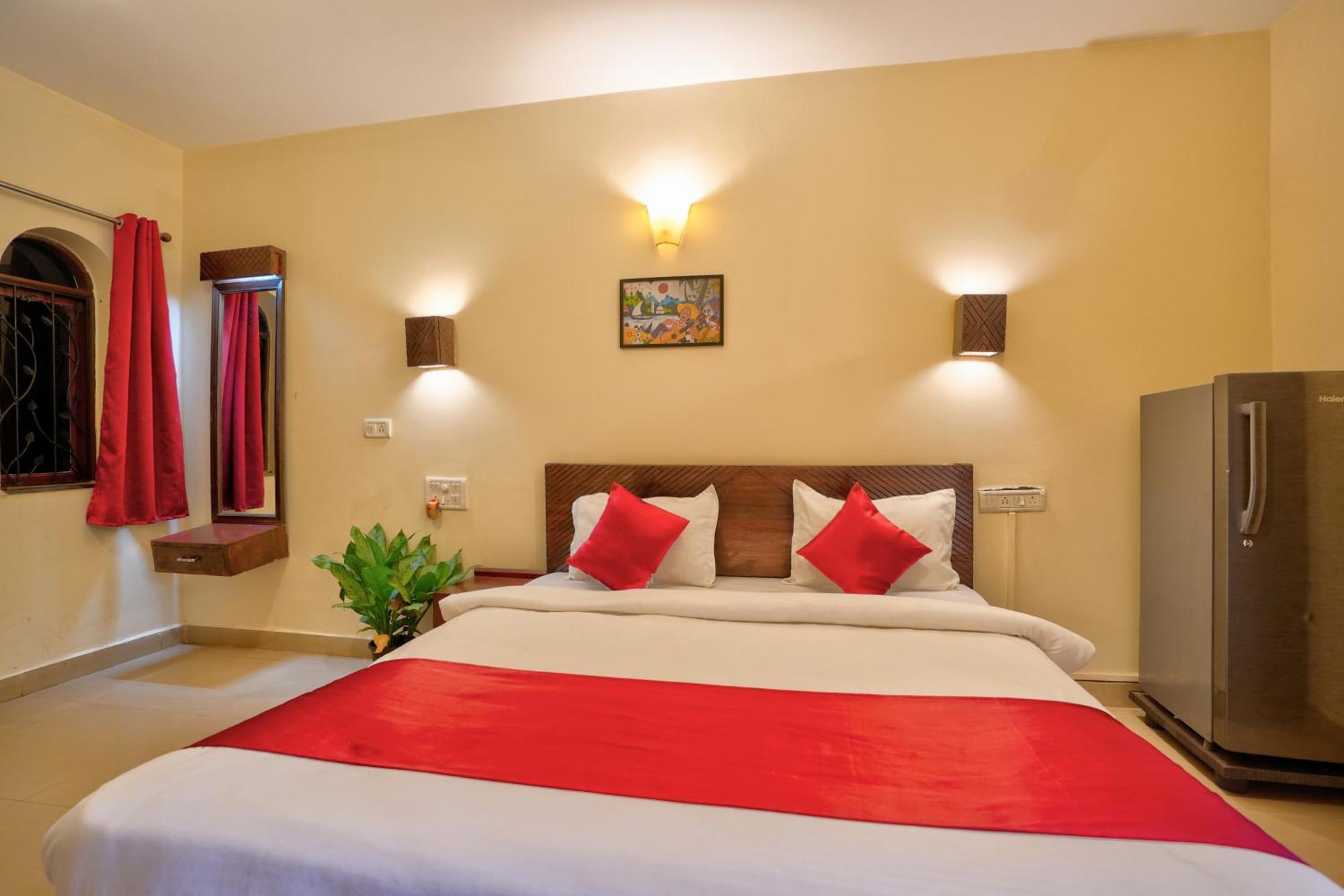 Hotel Salty Waves Baga Εξωτερικό φωτογραφία