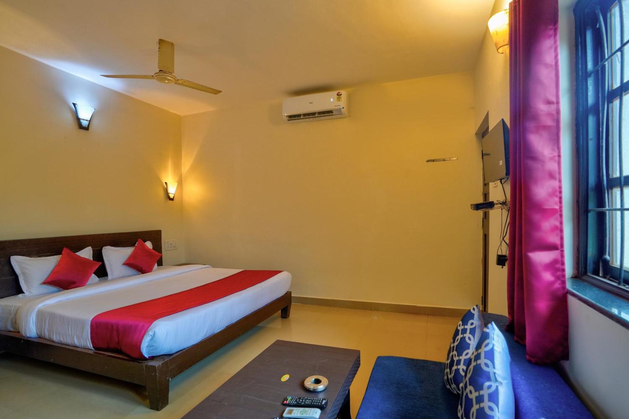 Hotel Salty Waves Baga Εξωτερικό φωτογραφία