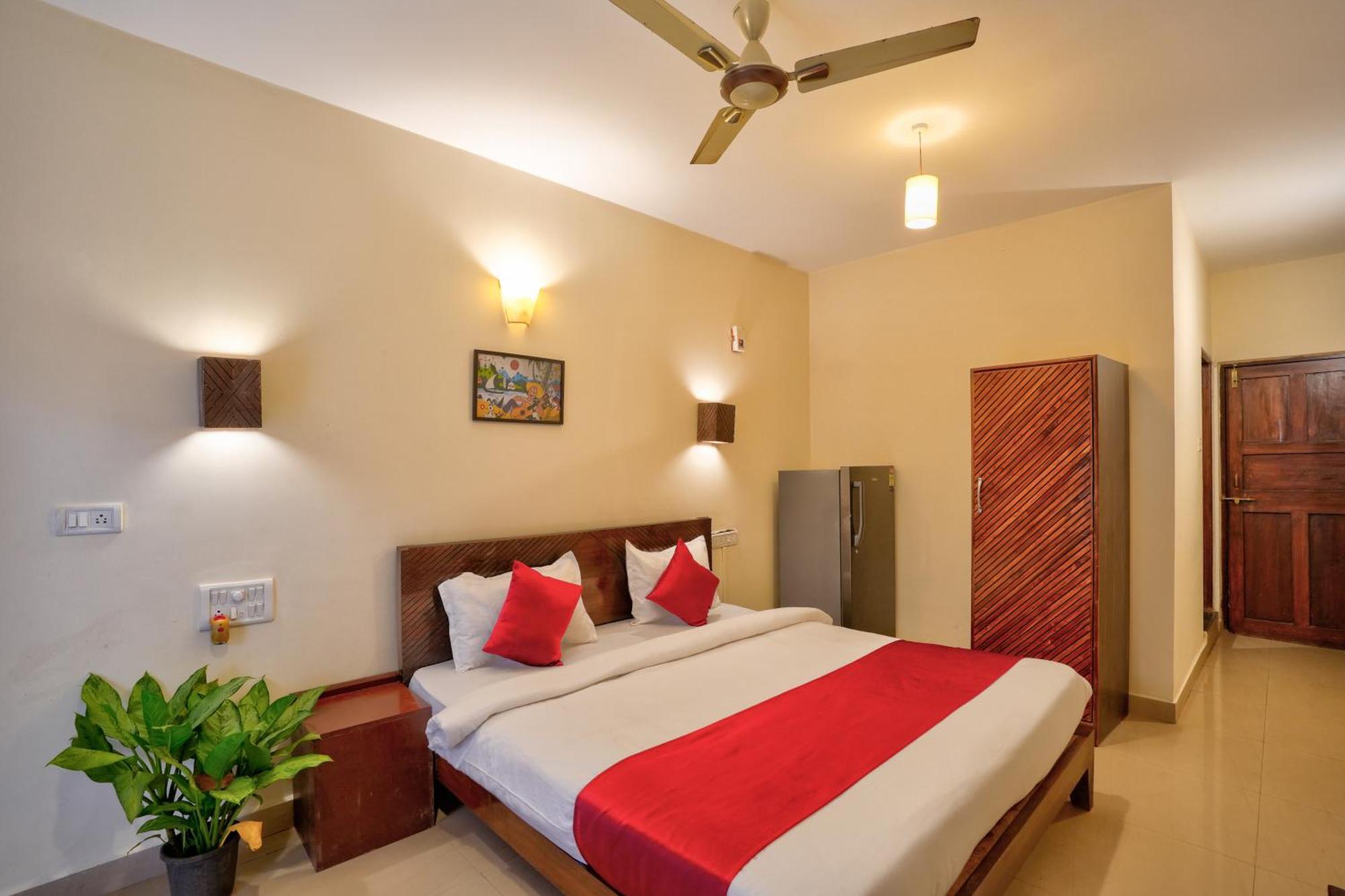 Hotel Salty Waves Baga Εξωτερικό φωτογραφία