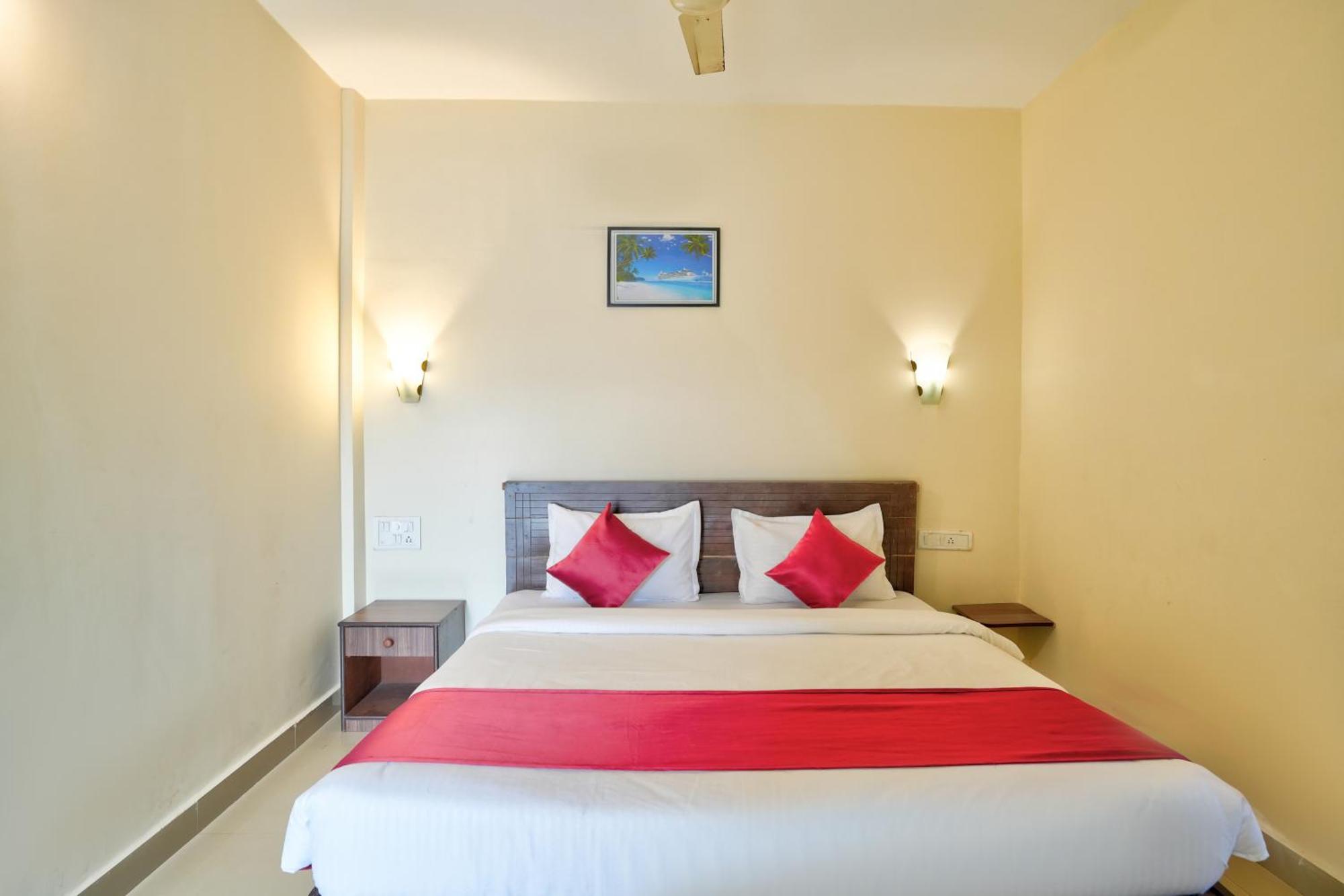 Hotel Salty Waves Baga Εξωτερικό φωτογραφία